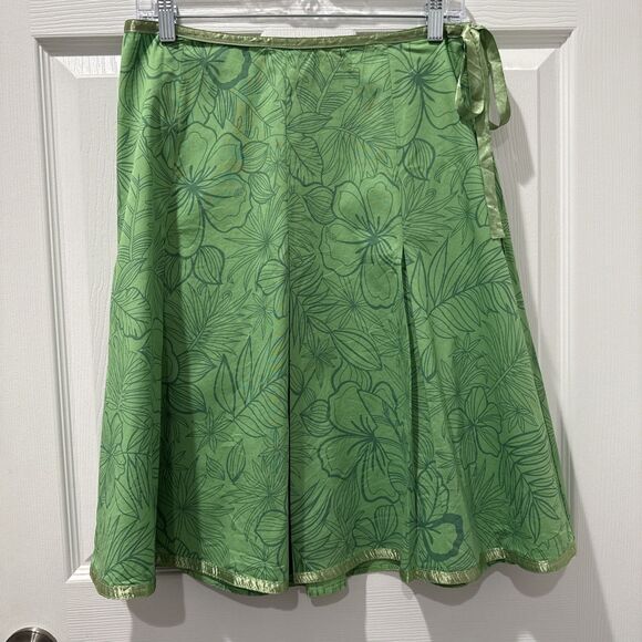 St. John’s Bay Vintage Y2K Green Floral Hawaiian Wrap Skirt Stretch Women’s 10 - Picture 1 of 9